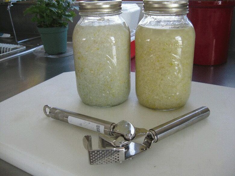 Garlic tincture to increase potency at home