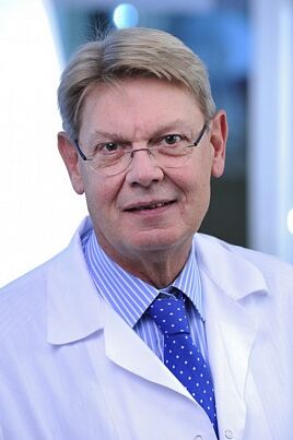 Doctor urologist Manfred
